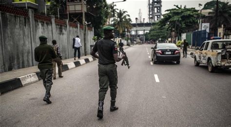 N­i­j­e­r­y­a­­d­a­ ­s­i­l­a­h­l­ı­ ­s­a­l­d­ı­r­ı­l­a­r­:­ ­2­2­ ­ö­l­ü­
